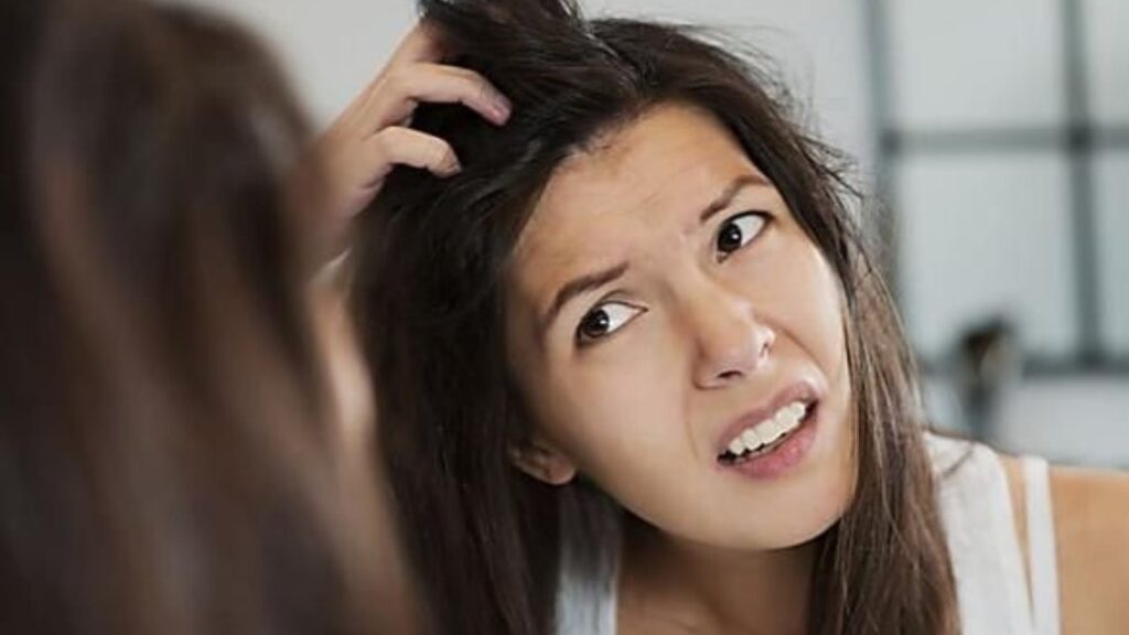 itchy and flaky scalp 