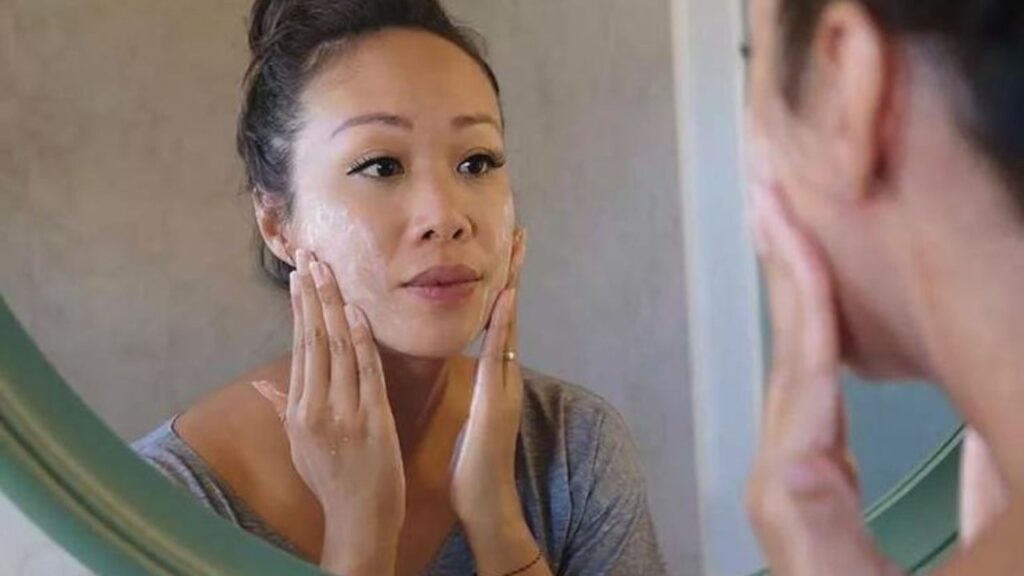 Lightweight moisturizers