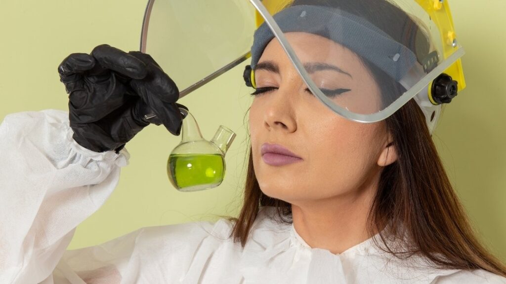 Dangerous Chemicals in Skincare